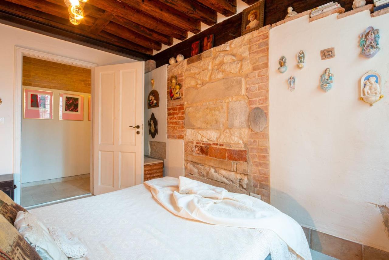 Casa Manina Sul Ponte - Your Private Canal View Venice Exterior photo